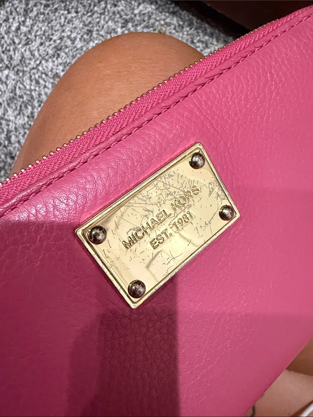 Michael Kors Pink Leather Zip-Around Wallet MK designer clutch rare gold